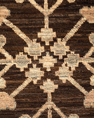 Contemporary Eclectic Ivory Wool Area Rug 7' 10" x 9' 10" - Solo Rugs