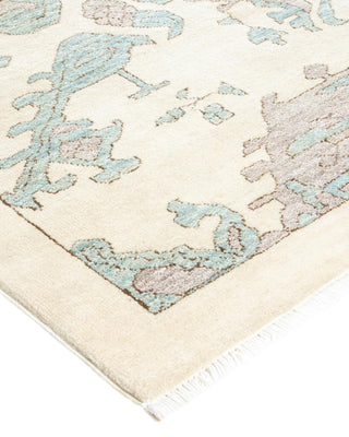 Contemporary Eclectic Ivory Wool Area Rug 4' 1" x 6' 6" - Solo Rugs