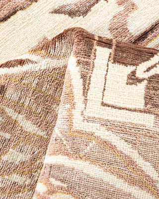 Contemporary Eclectic Ivory Wool Area Rug 6' 1" x 8' 9" - Solo Rugs