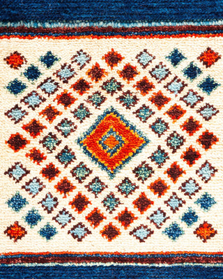 Bohemian Tribal Ivory Wool Area Rug 4' 10" x 5' 10" - Solo Rugs