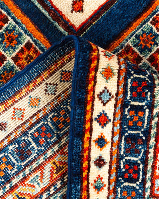 Bohemian Tribal Ivory Wool Area Rug 4' 10" x 5' 10" - Solo Rugs