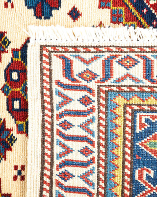 Bohemian Tribal Ivory Wool Area Rug 5' 3" x 6' 10" - Solo Rugs