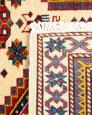 Bohemian Tribal Ivory Wool Area Rug 5' 3" x 7' 1" - Solo Rugs