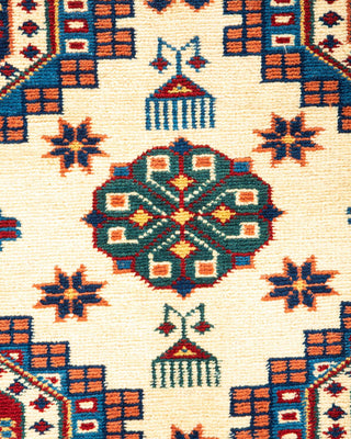 Bohemian Tribal Ivory Wool Area Rug 5' 1" x 6' 6" - Solo Rugs