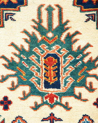 Bohemian Tribal Ivory Wool Area Rug 4' 3" x 6' 4" - Solo Rugs