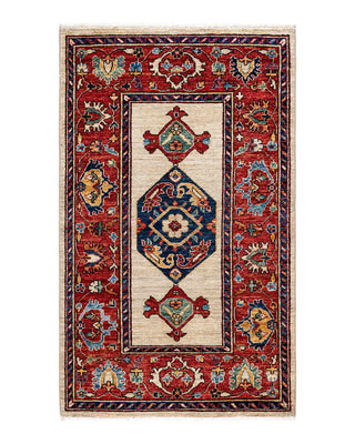 Traditional Serapi Ivory Wool Area Rug 2' 11" x 4' 10" - Solo Rugs