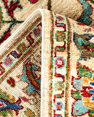 Bohemian Tribal Ivory Wool Area Rug 2' 9" x 3' 11" - Solo Rugs