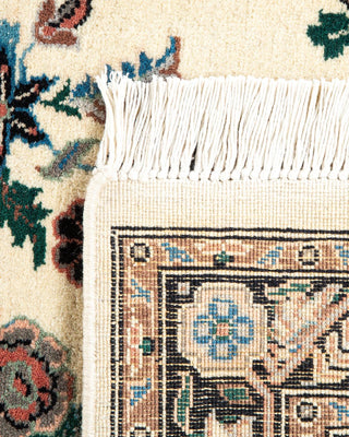 Traditional Mogul Ivory Wool Runner 2' 6" x 7' 9" - Solo Rugs